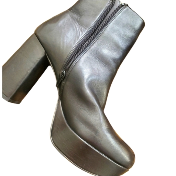 Steve Madden platform booties - Picture 4 of 7